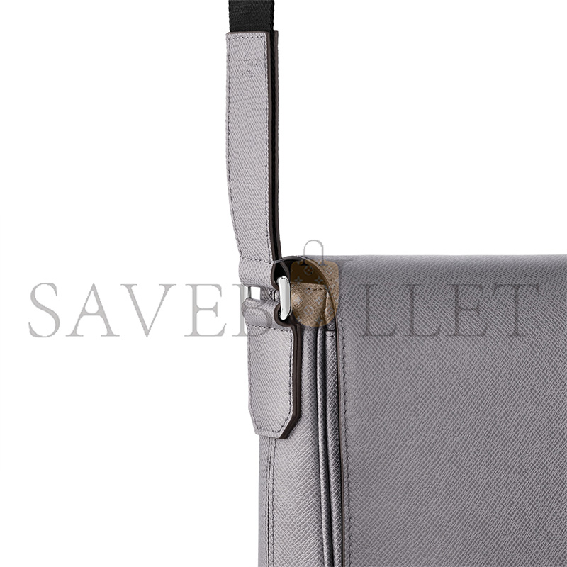 LOUIS VUITTON DISTRICT PM M30851 (26*20*7cm) LOUIS VUITTON DISTRICT PM M30851 (26*20*7cm)